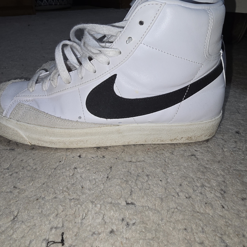 Nike White and Black High-Top Shoes